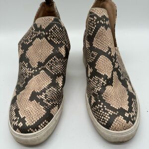 STEVEN BY STEVE MADDEN
Cabrea Snake-Print High-Top Sneakers 9